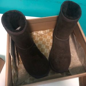 Size 1 Uggs